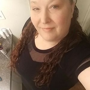 Meet your Posher, Pam